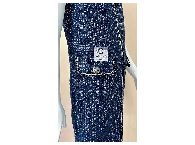 Chanel Nuevo chaleco de tweed iridiscente con botones CC Azul marino - vista 9