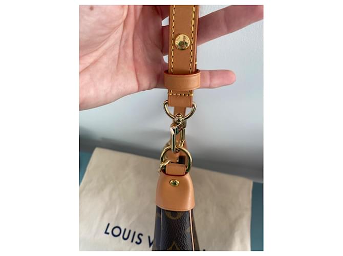 Borsa a mano Louis Vuitton Loop Monogram Canvas Marrone D'oro Caramello - vista 10