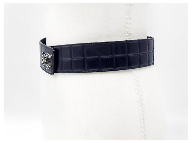 Chanel Vintage große Schokoladenriegel-Ledergürtel mit Drehverschluss und silberner Hardware Schwarz - Ansicht 5