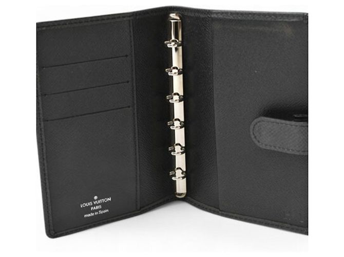 Copertura agenda PM Taiga Louis Vuitton Grigio - vista 10