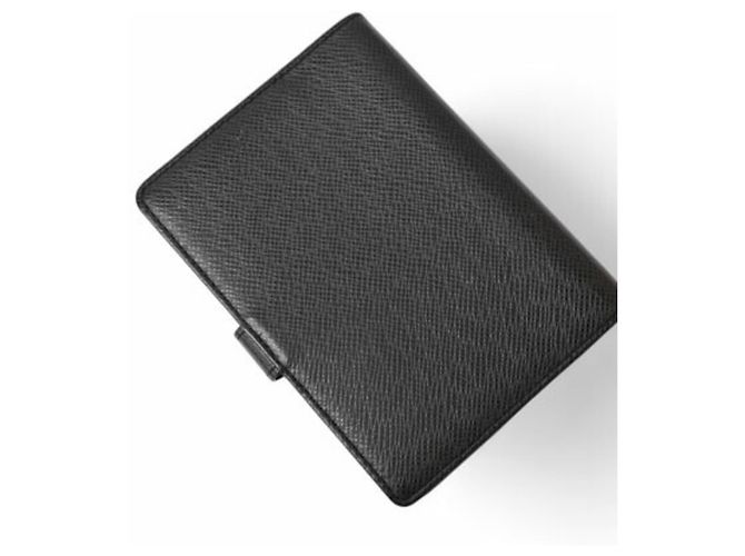 Copertura agenda PM Taiga Louis Vuitton Grigio - vista 4