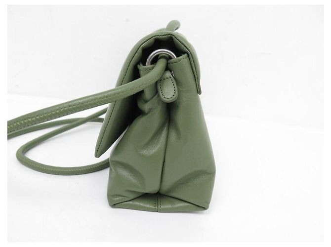 NUOVO BORSO A MANO AMI PARIS VOULEZ VOUS ULL163 BORSA A SPALLA IN PELLE VERDE - vista 3