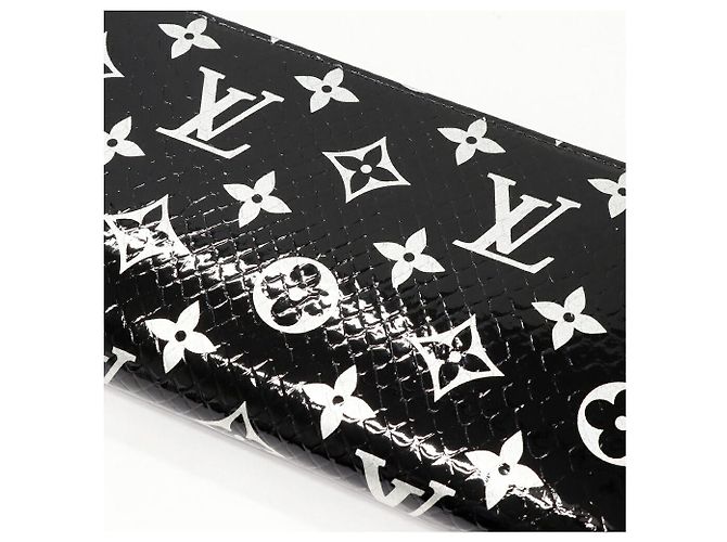 Carteira Zippy Monogram Python Louis Vuitton N96955 Preto - vista 4