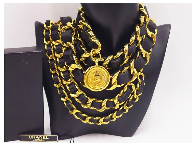 Chanel Vintage Chunky Triple Drapierte Halskette Gürtel Gold hardware - Ansicht 10