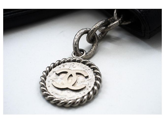Medaillon Medaglione Chanel Nero - vista 7