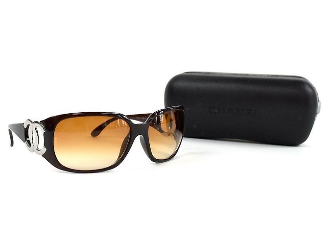 Óculos de sol Chanel Castanho Prateado Plástico Marrom Prata - vista 2
