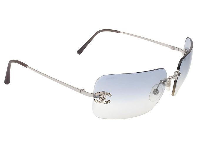 Occhiali da sole Chanel blu e argento in plastica - vista 2