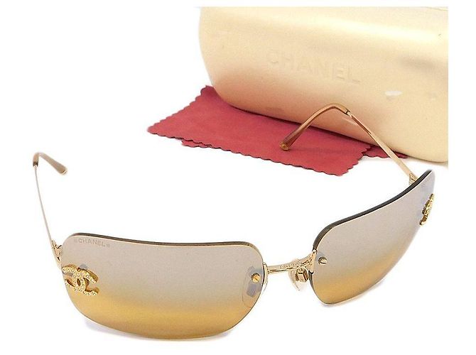 Chanel Occhiali da sole con strass dorati e lenti arancioni 4017-D D'oro Arancione - vista 2