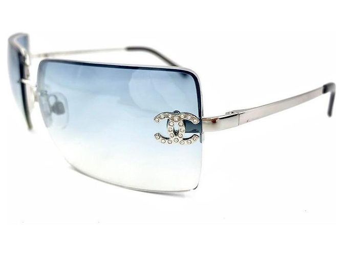 Occhiali da sole Chanel Blu e Argentati con Logo in Cristallo Argento - vista 9