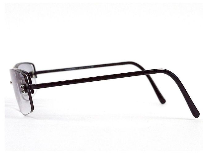 Gafas de sol Chanel CC Logo sin montura con strass negros - vista 4