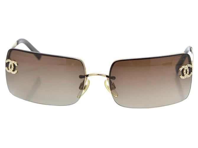 Occhiali da sole Chanel CC Logo con Strass 4104-B Marrone Oro D'oro - vista 2