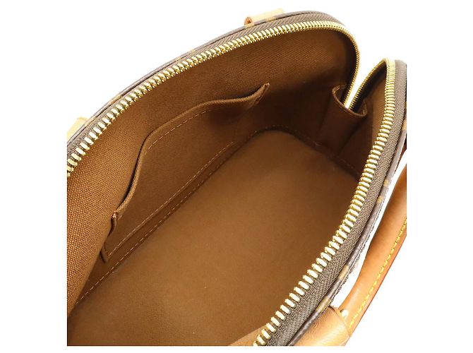 Sac à main Alma BB Monogram Louis Vuitton M46990 Marron - vue 6