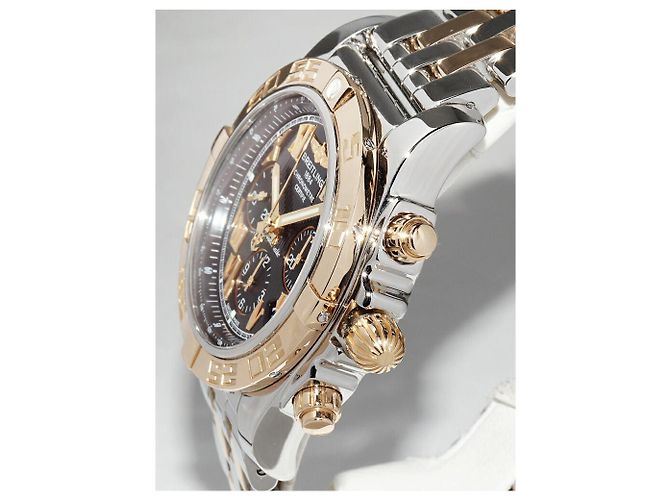 Orologio automatico Breitling Chronomat 44 CB0110 - vista 4