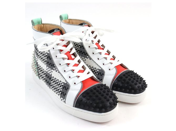 LOU SPIKES 2 FLAT Sneakers von Christian Louboutin - Ansicht 3