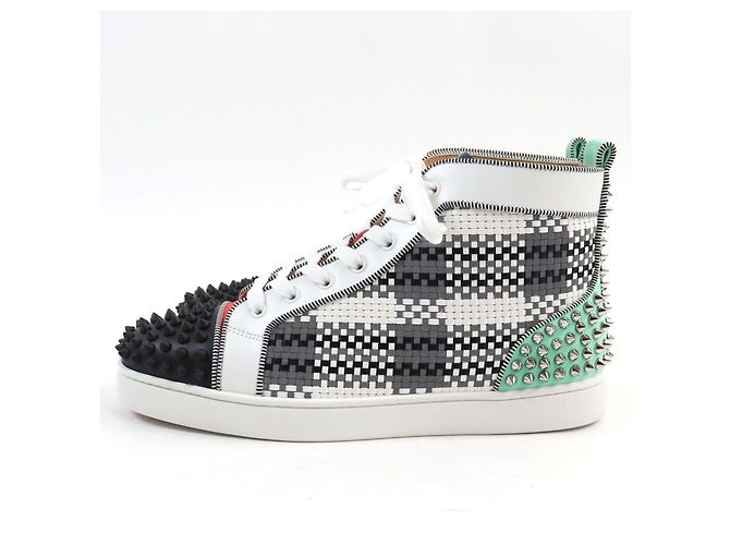 LOU SPIKES 2 FLAT Sneakers von Christian Louboutin - Ansicht 4
