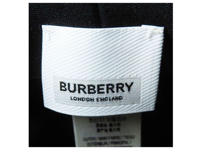 Cappello Burberry TB Logo in nylon nero e poliestere - vista 7