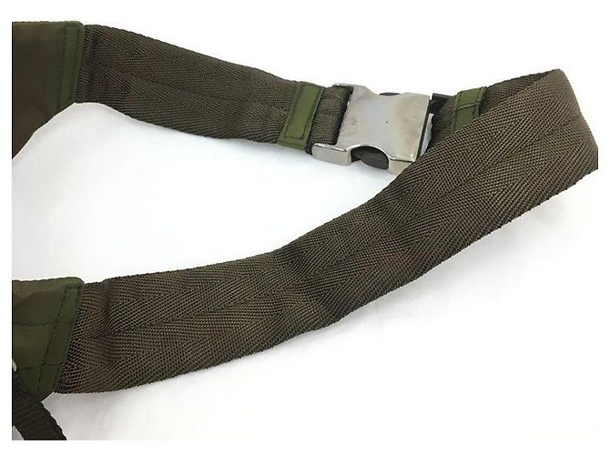 Clutch Prada in Nylon Khaki Verde Scuro Cachi - vista 3