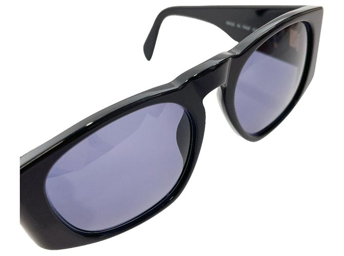 Occhiali da sole Chanel Neri Oro Plastica Nero D'oro - vista 2