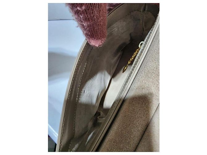 Bolsa de mão de couro Gucci Bamboo com aba bege - vista 17
