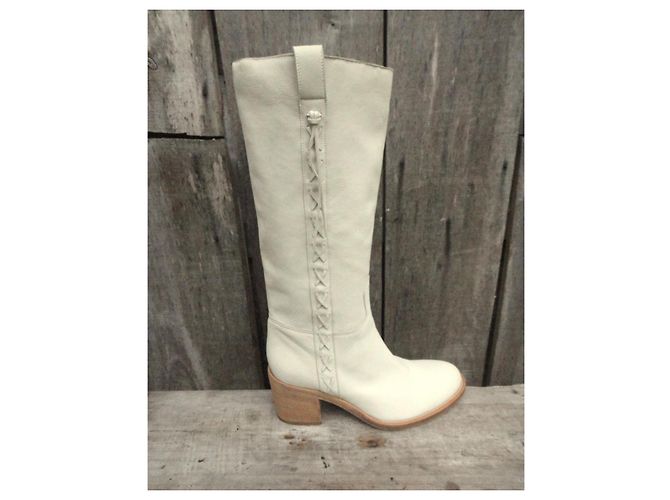 Botas Sartore de piel crema - vista 3