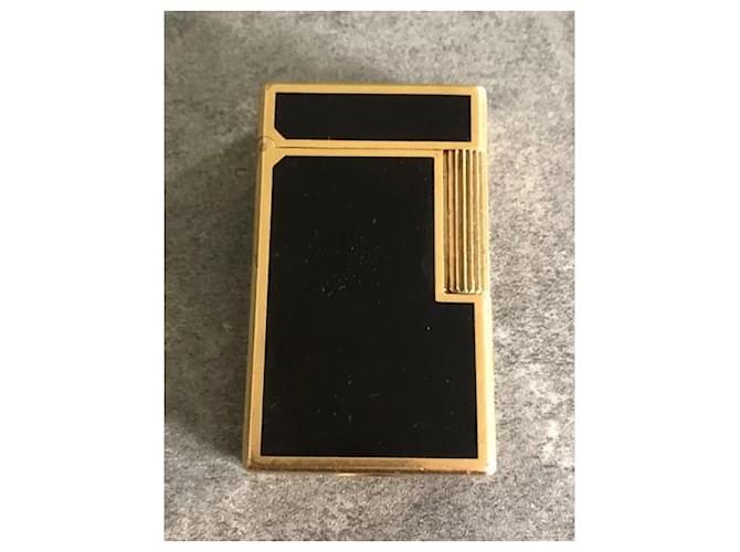 St Dupont S.T. Dupont laque de chine lighter Black Gold hardware - view 4