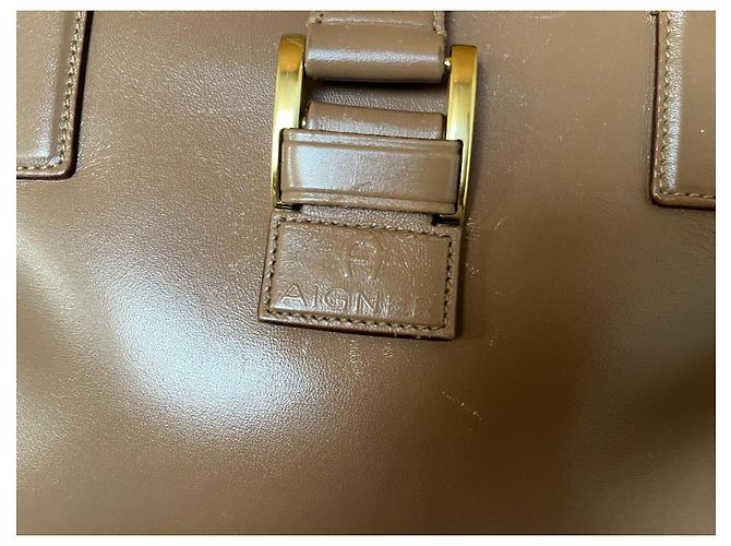 Borsa a spalla Etienne Aigner in pelle beige - vista 5