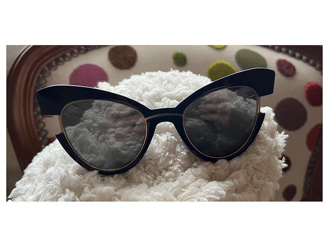 Max Mara Sonnenbrille in Katzenform Schwarz - Ansicht 2
