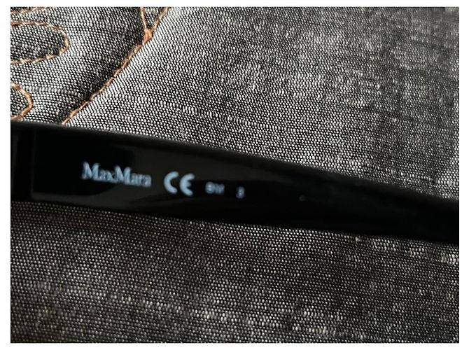 Max Mara Sonnenbrille in Katzenform Schwarz - Ansicht 5