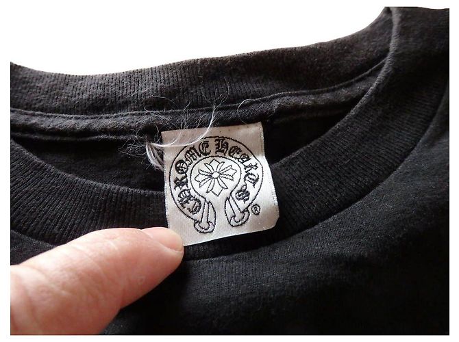 Camiseta Chrome Hearts de algodón negra y roja con logo CH bordado Negro - vista 3