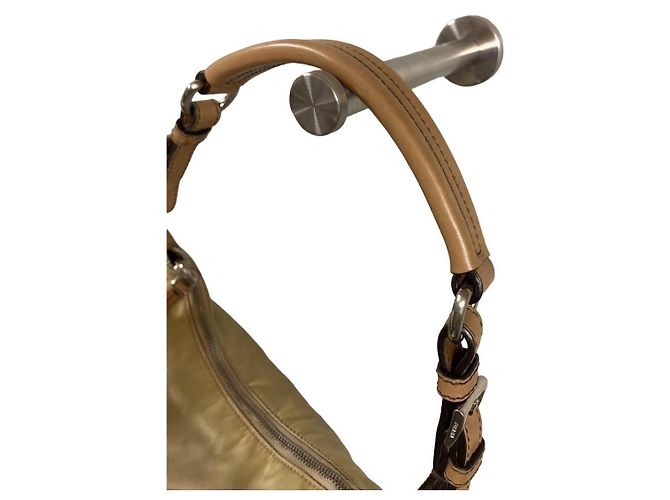 Borsa Prada in nylon beige crema Crudo - vista 6