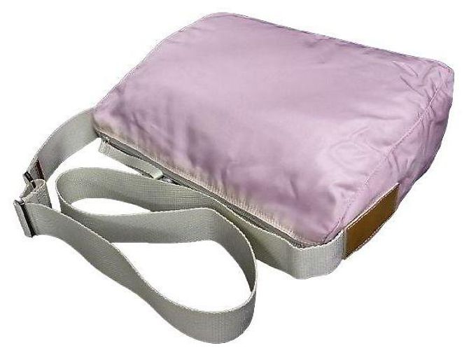 Borsa da viaggio Prada in nylon rosa - vista 2
