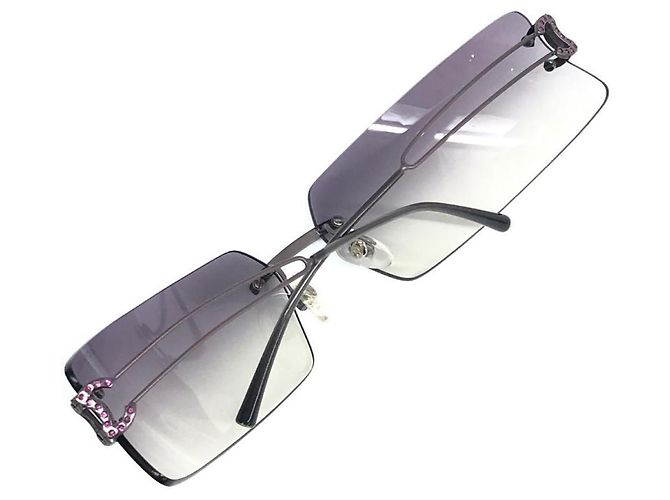 Occhiali da sole Chanel CC Logo strass argento e viola Porpora - vista 4