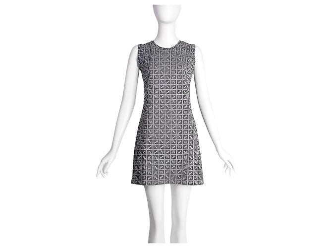 Fendi Monogramm Kleid Grau Nylon - Ansicht 8
