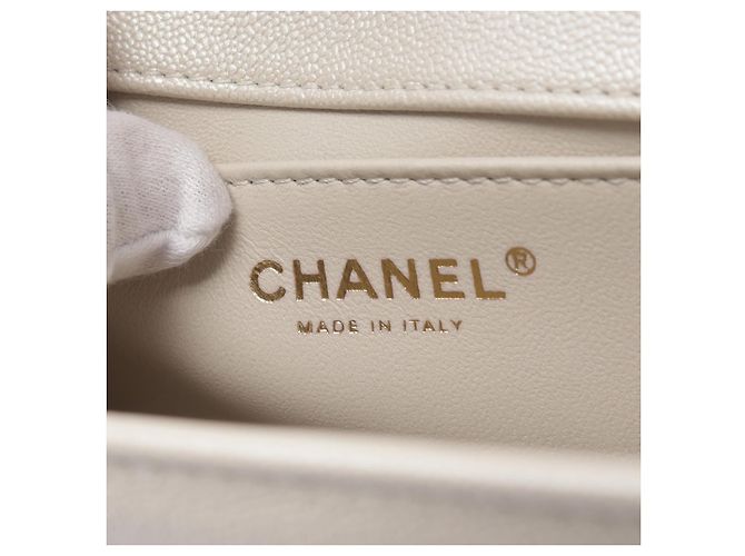 Chanel Boy Leather Shoulder Bag White - view 4