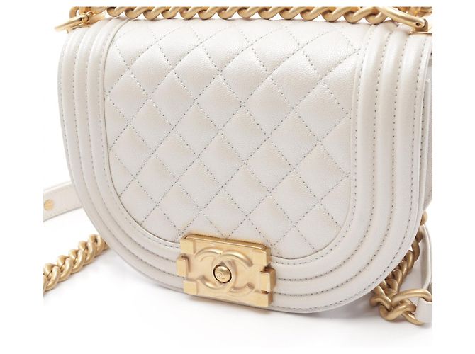 Chanel Boy Leather Shoulder Bag White - view 6