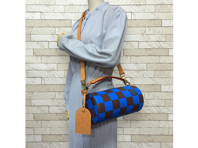 Borsa a Spalla Soft Polochon PM Damier Pop Louis Vuitton Marrone Blu - vista 2