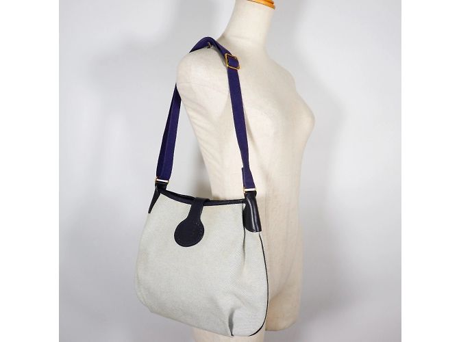 Borsa a spalla Rodeo di Hermès Toile H 1999 Marrone Blu navy - vista 13