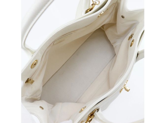 Borsa Executive Chanel in Pelle Caviar Bianca Bianco - vista 7