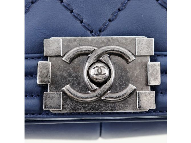 Borsa a Spalla Chanel Boy Blu navy - vista 11