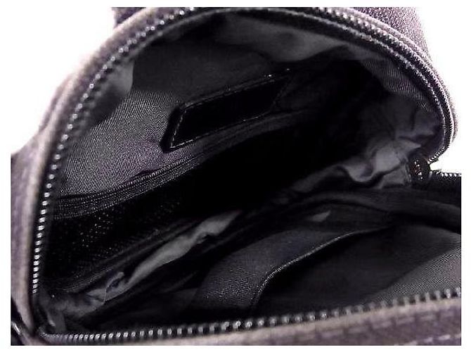 Borsa da viaggio Chanel Sport in nylon nero e verde scuro - vista 7