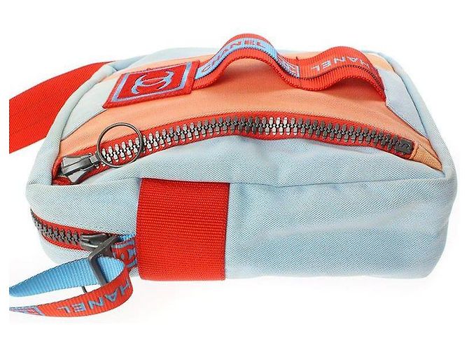 Borsa da viaggio Chanel Sport blu e arancione in poliestere - vista 3