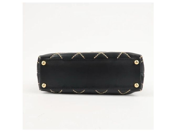 Wallet On Chain Borsa a mano Chanel Wild Stitch in pelle d'agnello nera Nero - vista 2