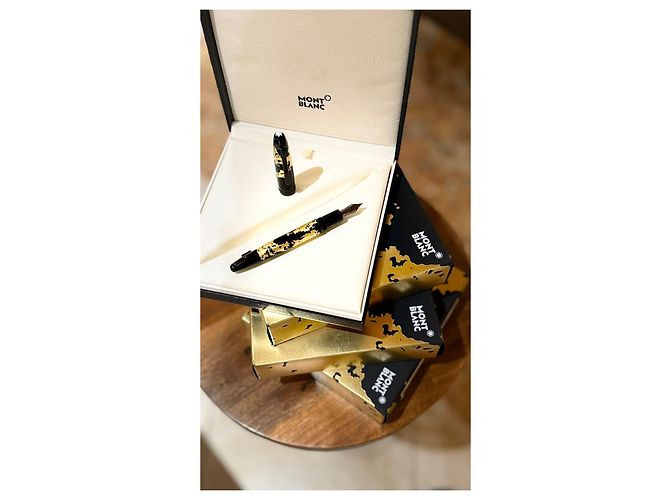 Montblanc Meisterstück 146 Calligrafia Foglia d'Oro Penna Nera Oro Nero - vista 2