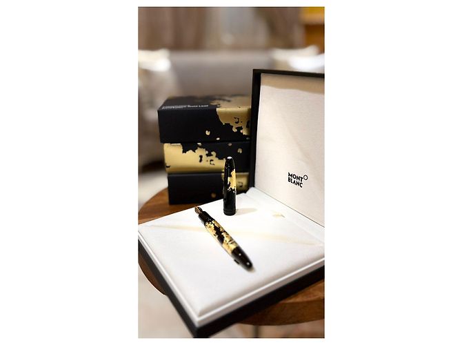 Montblanc Meisterstück 146 Calligrafia Foglia d'Oro Penna Nera Oro Nero - vista 4