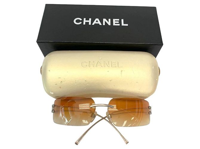 Occhiali da sole Chanel senza montatura con strass rosa e logo CC oro Arancione - vista 10