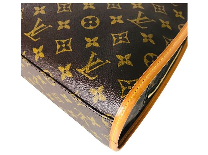 Borsa Louis Vuitton Rivoli Marrone Monogramma - vista 14