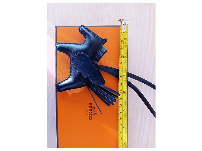 Kelly Hermès Rodéo PM Pegaso Negro - vista 3
