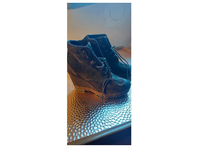 Geox Stiefeletten Khaki Wildleder 10 cm Absatz - Ansicht 2