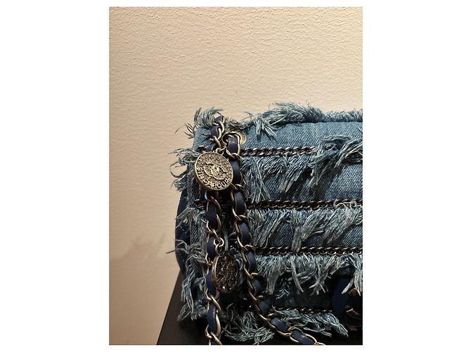 Collezione Crociera 2015 di Chanel Timeless a Dubai Blu chiaro - vista 6