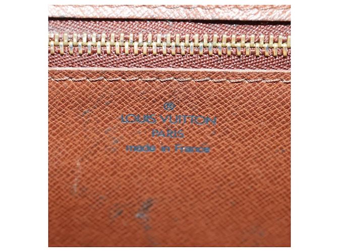 LOUIS VUITTON Monogram Bordeaux 24 Bolsa de Hombro M51798 LV Auth 101107 Monograma - vista 25